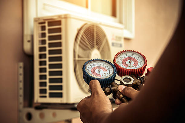 Professional Hvac technician working in Corrigan, TX